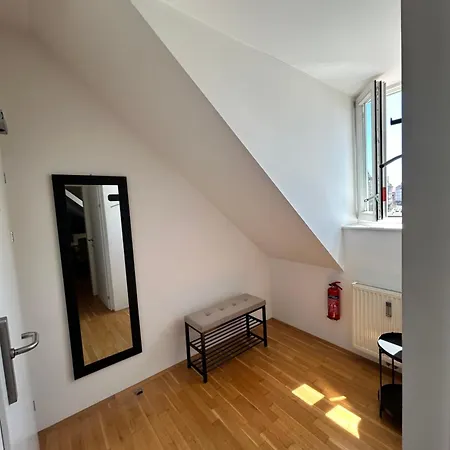 아파트 Mit Balkon *
